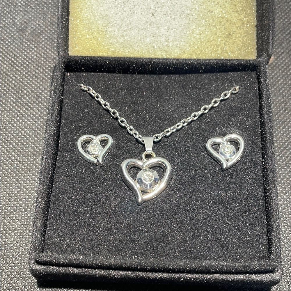 Silver Heart Jewelry Set
